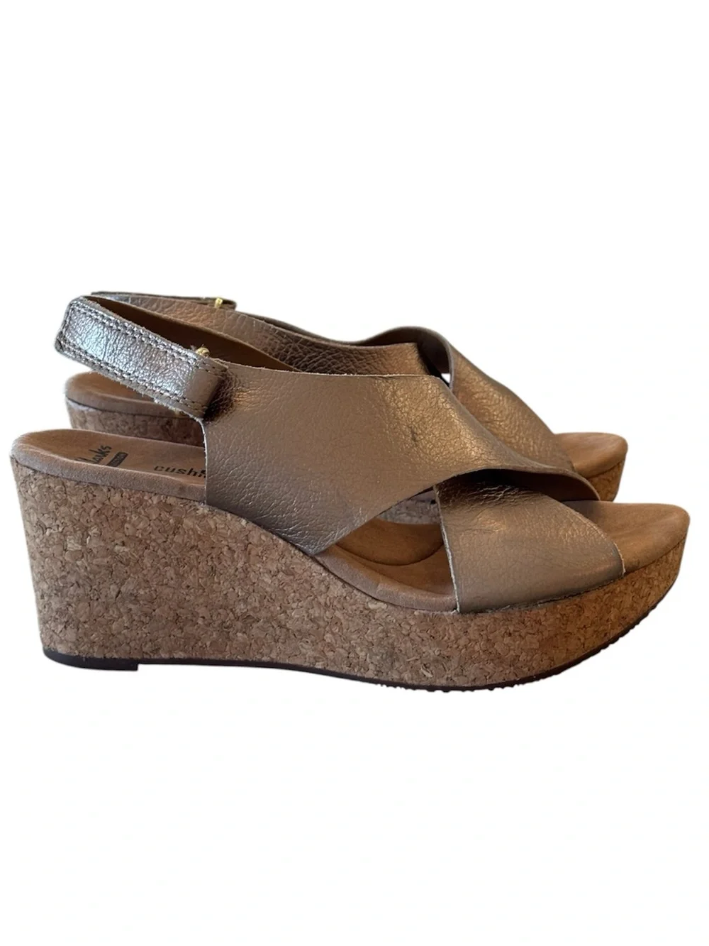 Clark’s Annadel Eirwyn metallic gold leather adjustable cork wedge sandals 7.5